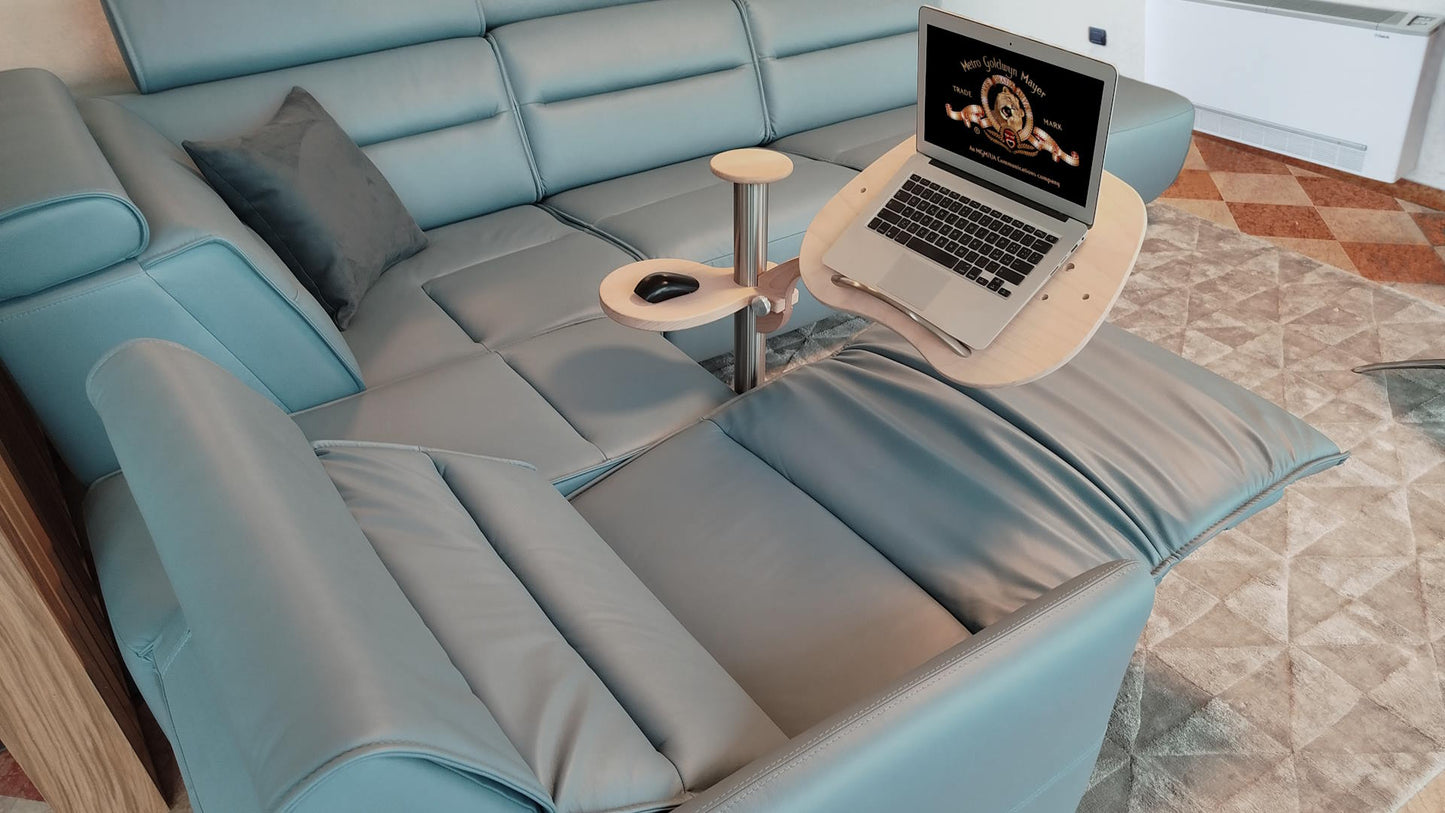 LapDesk è anche un ottimo modo per visualizzare film e intrattenimento o fare videocall in assoluto relax